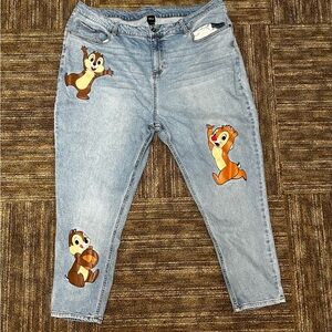 Disney Chip 'N Dale Chipmunks & Acorns Denim Light Wash Blue Mom Jeans, Size 22